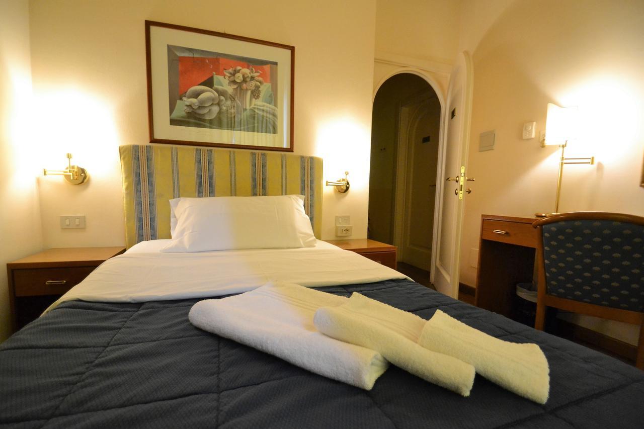 Hotel Posta Cecina  Eksteriør bilde