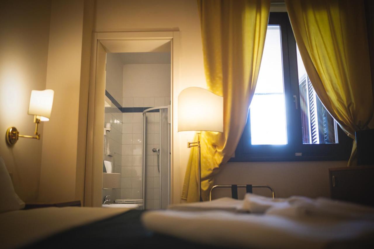 Hotel Posta Cecina  Eksteriør bilde