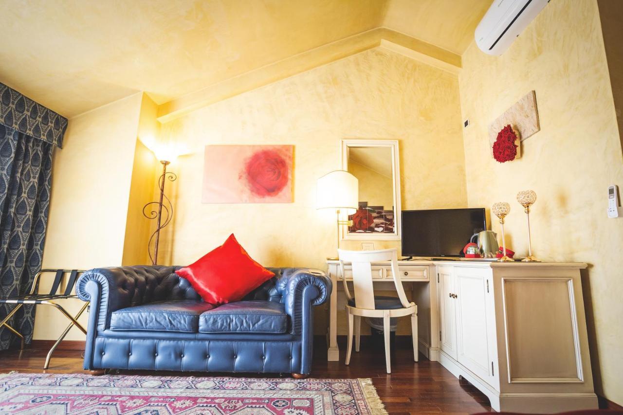 Hotel Posta Cecina  Eksteriør bilde